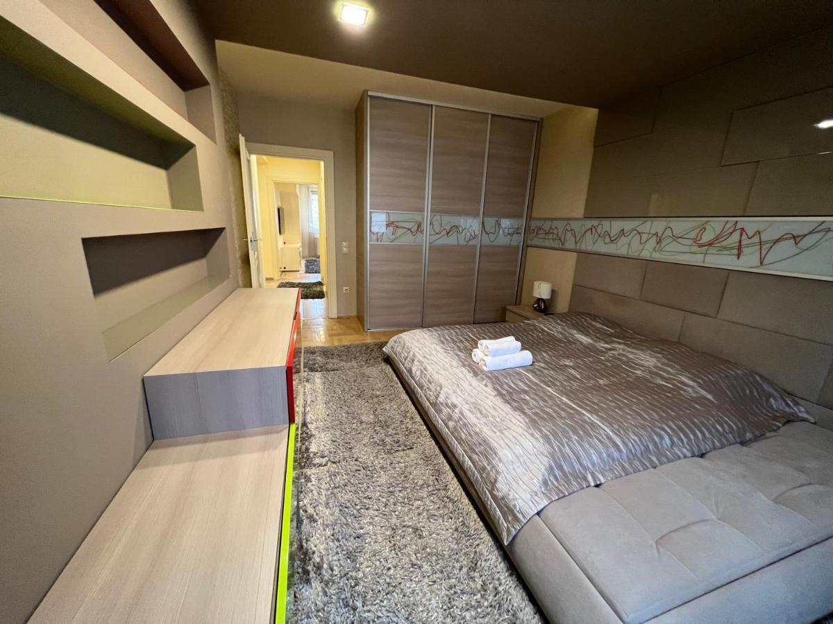 Apartment Lux
